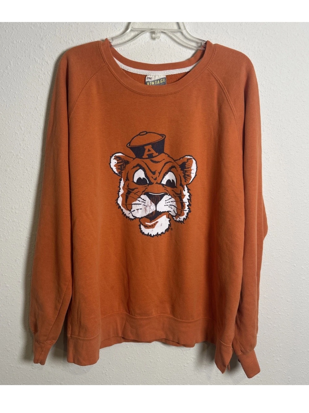 Vintage Auburn Tigers MV Sport Vintage Fleece Collection Sweatshirt Mens Lg